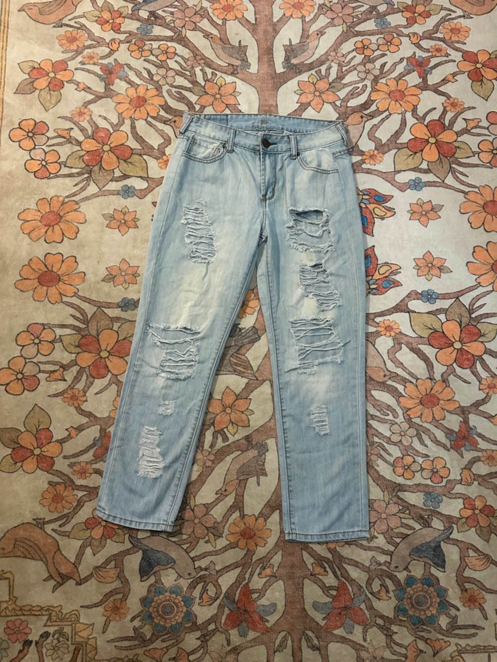 Light Wash Distressed Boyfriend Jeans for Women